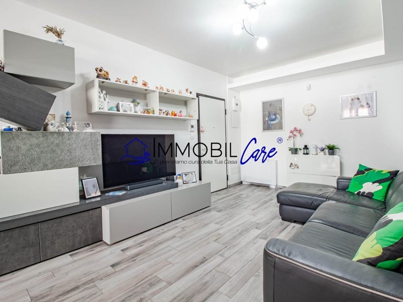 Trilocale in Vendita a Livorno, 290'000€, 88 m², con Box