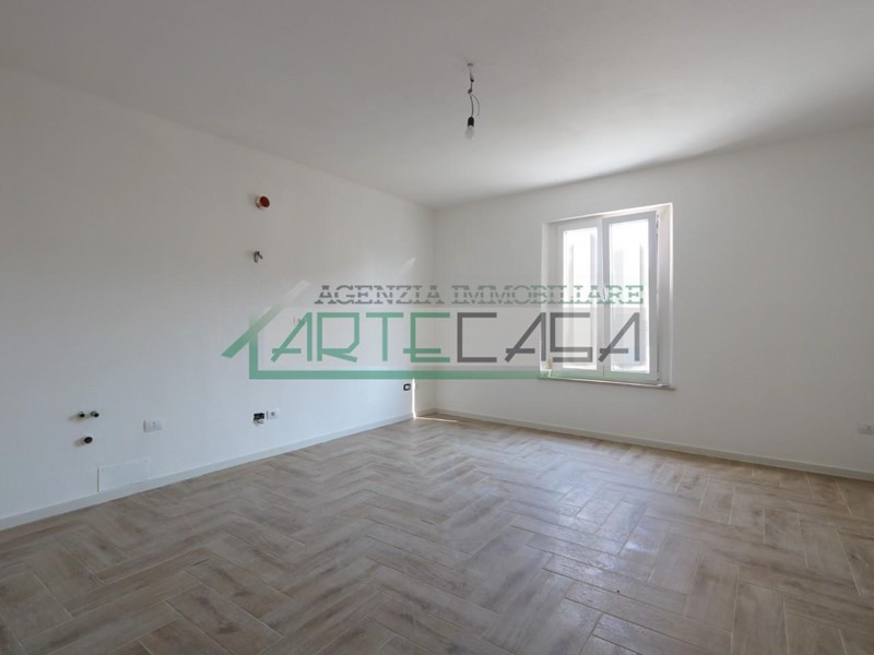 Trilocale in Vendita a Ponsacco, 170'000€, 70 m², arredato