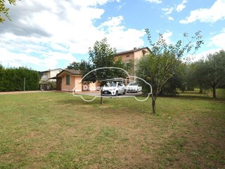 Villa in Vendita a Porcari, 460'000€, 280 m²