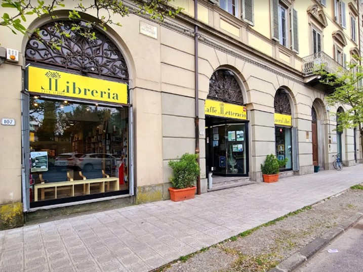 Immobile commerciale in Vendita a Lucca, zona San Concordio Contrada, 550'000€, 375 m²