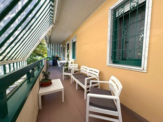 Trilocale in Vendita a Massa, zona Marina di Massa, 270'000&euro;, 70 m², arredato