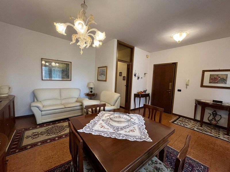 Quadrilocale in Vendita a Pordenone, 128'000€, 103 m²