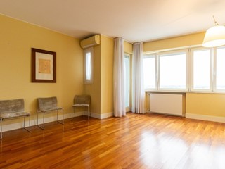 Quadrilocale in Vendita a Pordenone, 210'000€, 110 m²