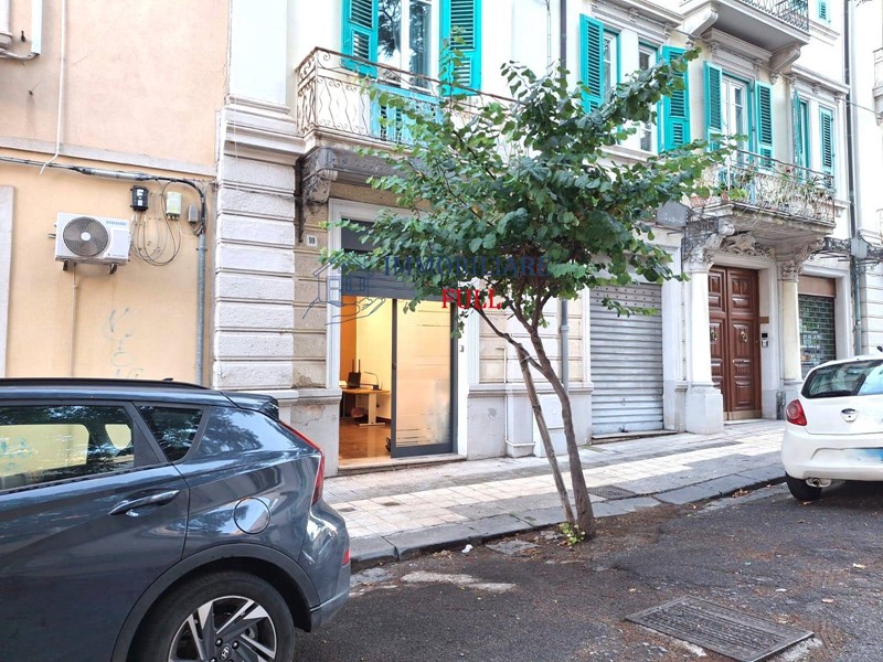 Immobile commerciale in Vendita a Messina, 55'000€, 40 m²