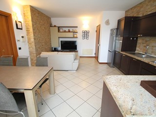 Bilocale in Vendita a Castellanza, 150'000€, 67 m²