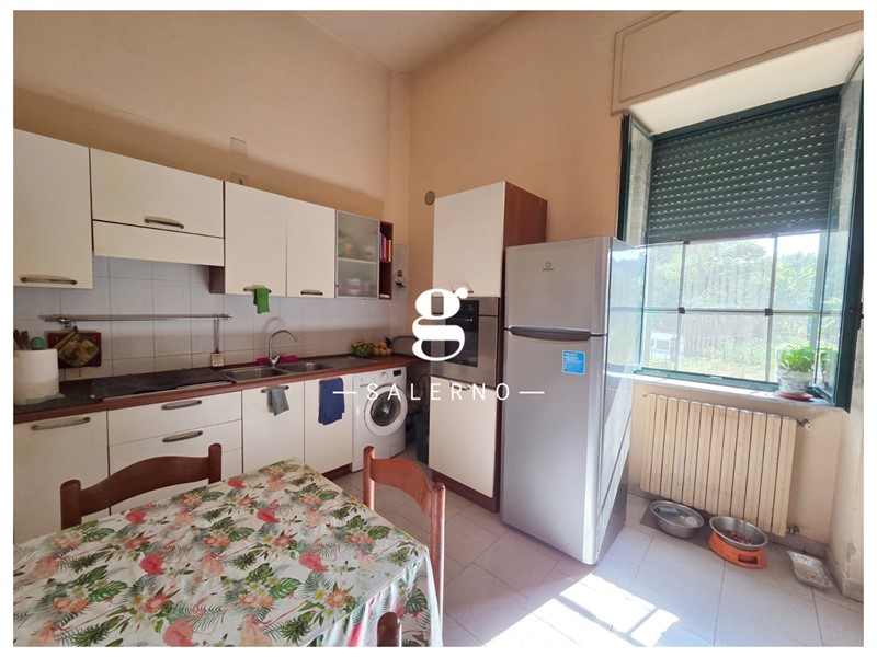 Trilocale in Vendita a Salerno, 165'000&euro;, 103 m²