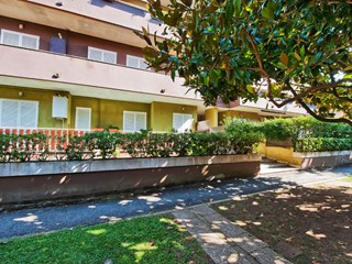 Appartamento in Vendita a Frascati, 310'000€, 120 m²