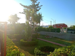 Casa Indipendente in Vendita a Siracusa, zona Arenella-Plemmirio, 190'000&euro;, 115 m²