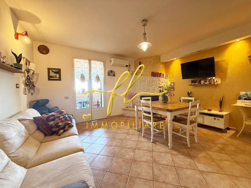 Quadrilocale in Vendita a Cecina, 235'000€, 105 m²