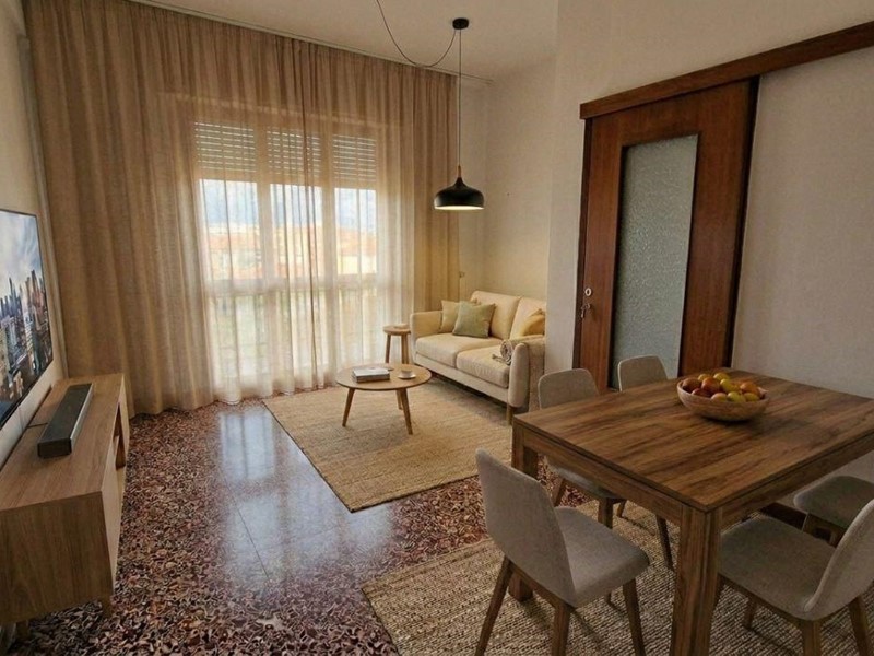 Appartamento in Vendita a Carrara, zona Marina di Carrara, 190'000&euro;, 81 m²