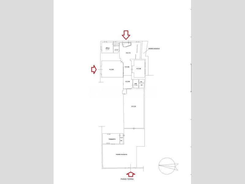 Immobile commerciale in Vendita a Lucca, 550'000€, 350 m²