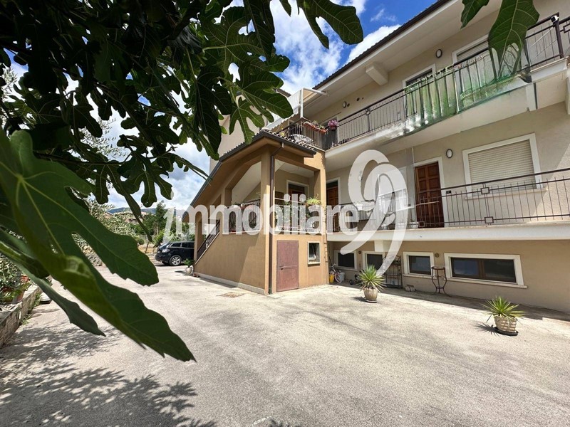Trilocale in Affitto a L'Aquila, 500€, 89 m²