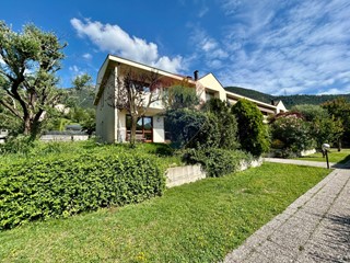 Quadrilocale in Vendita a Borgo di Terzo, 218'000€, 137 m²