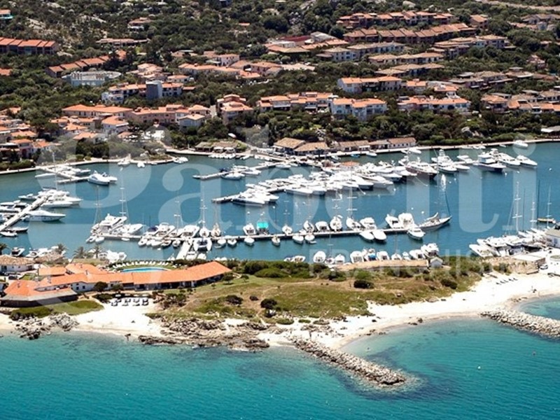 Bilocale in Vendita a Olbia, 20'000€, 50 m², arredato