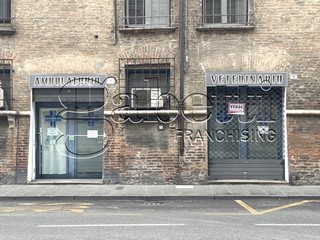 Negozio in Vendita a Ferrara, 125'000€, 80 m²