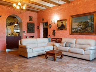 Villa in Vendita a Furnari, 330'000€, 250 m²