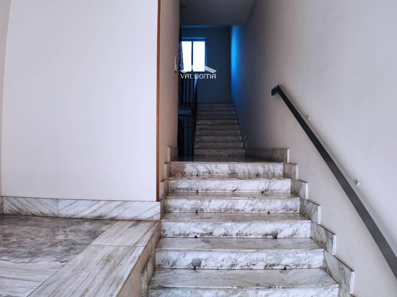 Appartamento in Vendita a Maglie, 96'000€, 147 m²