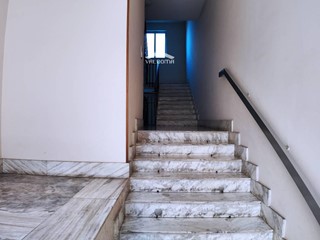 Appartamento in Vendita a Maglie, 96'000€, 147 m²