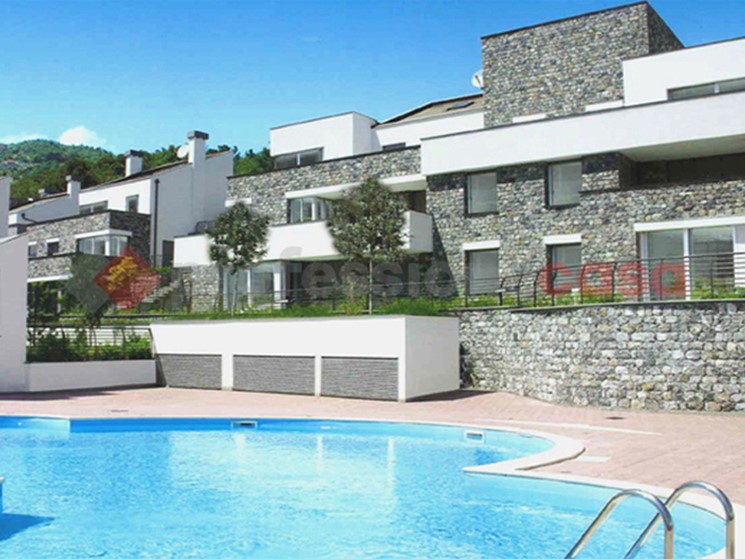 Casa Indipendente in Vendita a Alassio, 420'000€, 90 m²