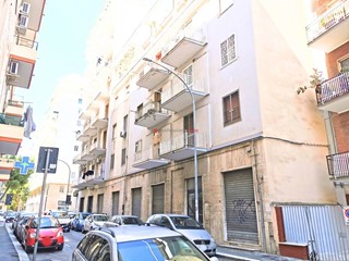 Trilocale in Vendita a Foggia, 69'000&euro;, 90 m²