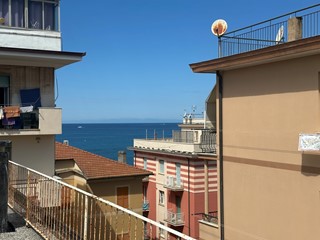 Quadrilocale in Vendita a Sestri Levante, zona centro, 250'000€, 103 m²