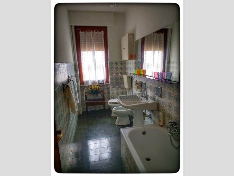 Quadrilocale in Affitto a Viareggio, 750€, 90 m²