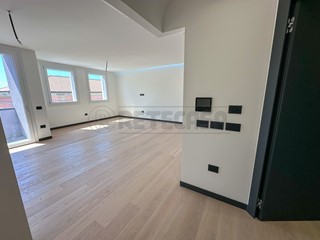 Appartamento in Vendita a Palmanova, 240'000€, 90 m²
