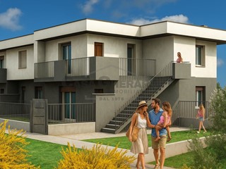 Trilocale in Vendita a Bonate Sotto, 239'000€, 70 m², con Box