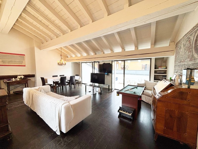 Trilocale in Vendita a Brescia, zona Zona Centro, 585'000€, 163 m²