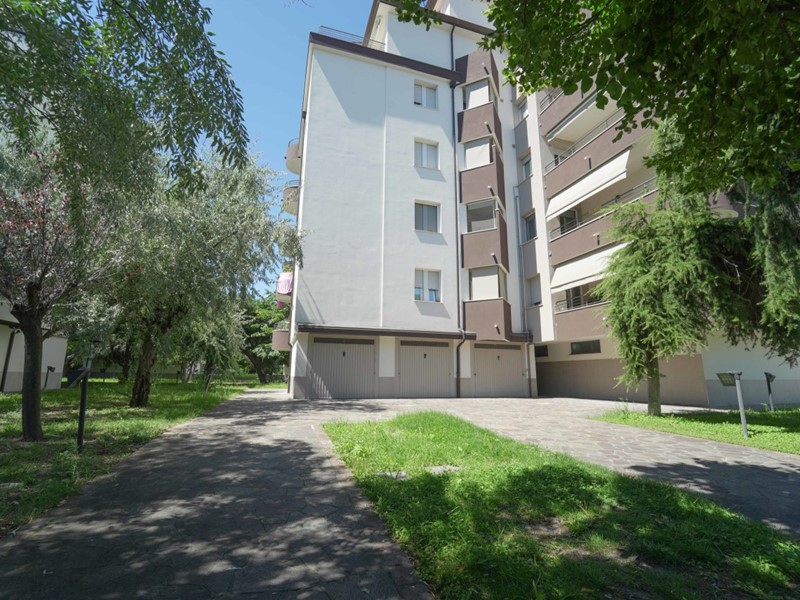 Appartamento in Vendita a Rimini, 295'000€, 104 m², con Box