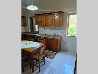 Trilocale in Vendita a Caronia, 54'000€, 60 m², con Box