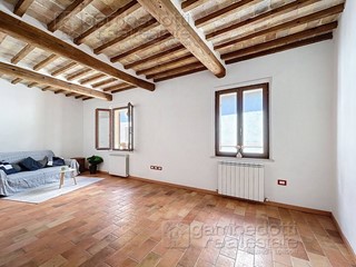 Bilocale in Vendita a Mercatello sul Metauro, 55'000&euro;, 55 m²