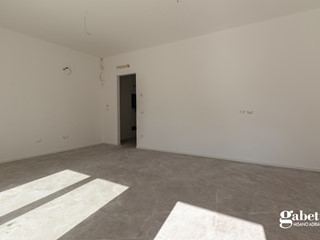 Trilocale in Vendita a Gabicce Mare, 290'000&euro;, 89 m²