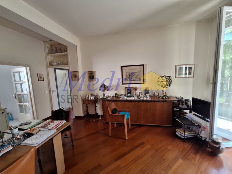 Appartamento in Vendita a Cesena, 220'000€, 100 m², con Box