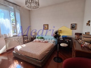 Appartamento in Vendita a Cesena, 220'000€, 100 m², con Box