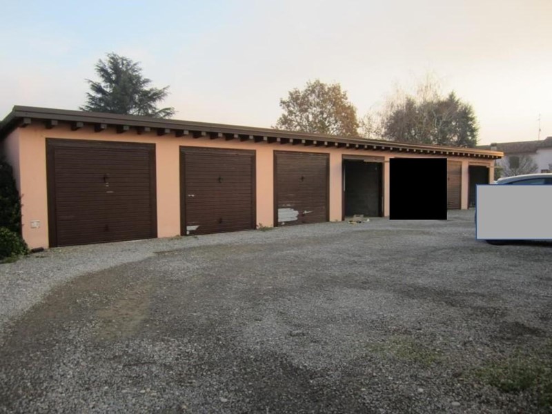 Box in Vendita a Linarolo, 2'295€, 12 m²