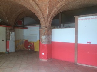 Attività commerciale in Vendita a Pisa, 89'000€, 70 m²