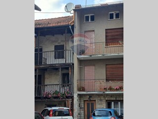 Casa Semi Indipendente in Vendita a Sovramonte, 55'000€, 129 m²