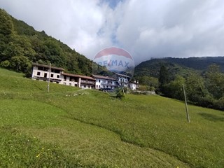 Casa Semi Indipendente in Vendita a Cesiomaggiore, 65'000€, 100 m²