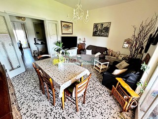 Appartamento in Vendita a Pietrasanta, 290'000€, 100 m²