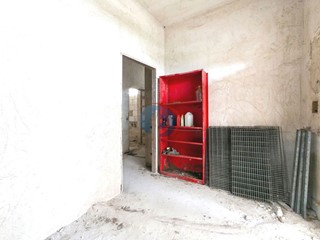 Casa Indipendente in Vendita a Nardò, 175'000€, 395 m²