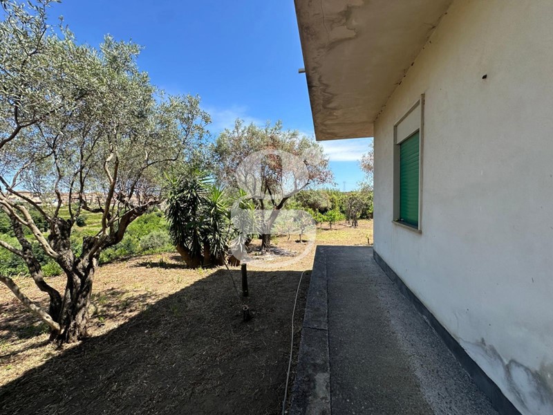 Casa Indipendente in Vendita a San Filippo del Mela, 140'000&euro;, 160 m²