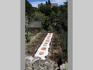 Casa Indipendente in Vendita a Ameglia, 220'000&euro;, 180 m²