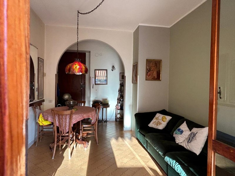 Quadrilocale in Vendita a Carrara, zona Marina di Carrara, 235'000€, 86 m²