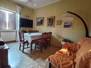 Quadrilocale in Vendita a Nettuno, 185'000€, 120 m²