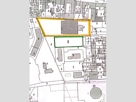 Capannone in Vendita a Casalmoro, zona Centro, 555'000&euro;, 2670 m²