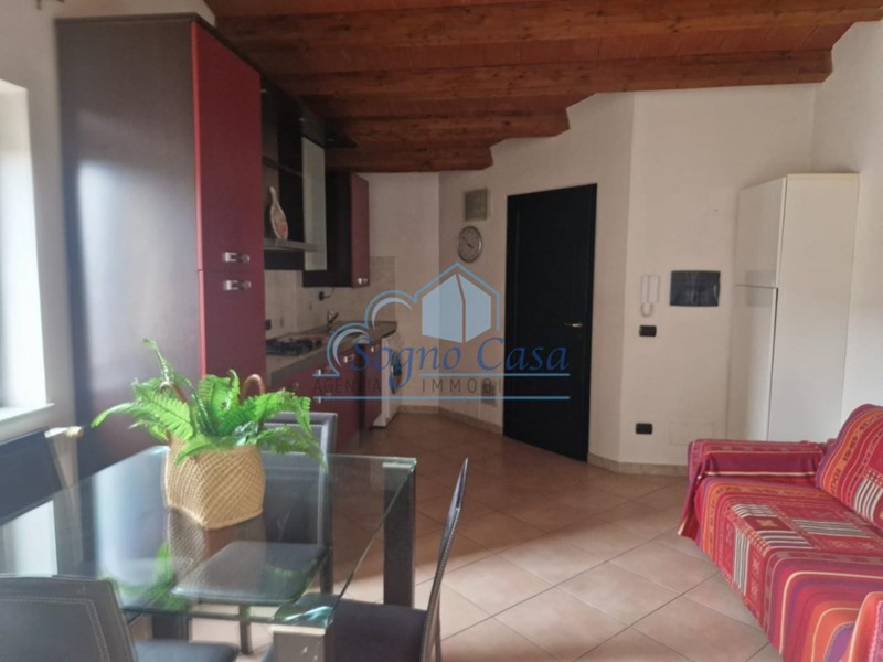 Bilocale in Vendita a Carrara, 110'000€, 55 m², arredato