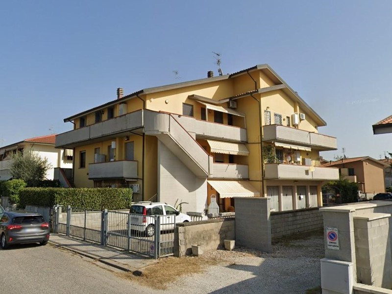 Quadrilocale in Vendita a Santa Maria a Monte, 53'250€, 67 m², con Box