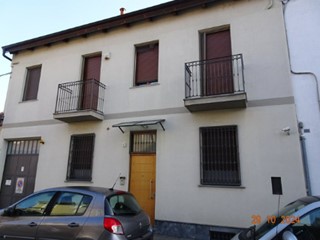 Casa Indipendente in Vendita a Grugliasco, 162'200€, 183 m²