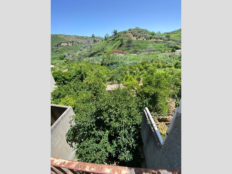 Casa Indipendente in Vendita a Condrò, 29'900€, 80 m²